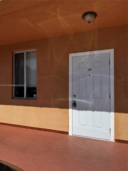 17350 NW 67th Ave Unit 109, Hialeah, FL 33015