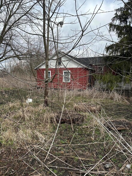 4296 Calhoun St, Gary, IN 46408