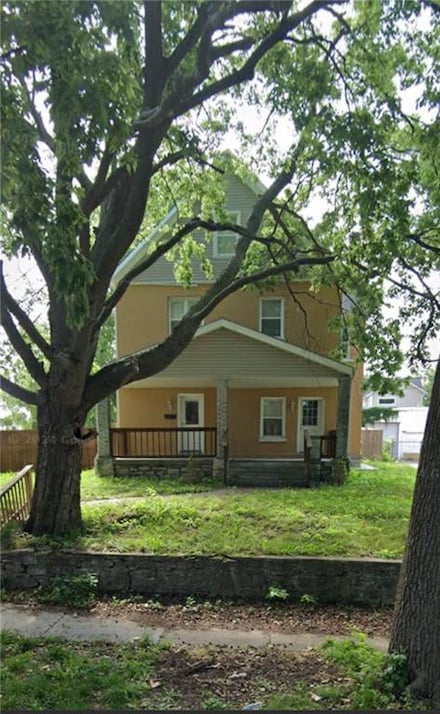 438 Spruce Ave, Kansas City, MO 64124