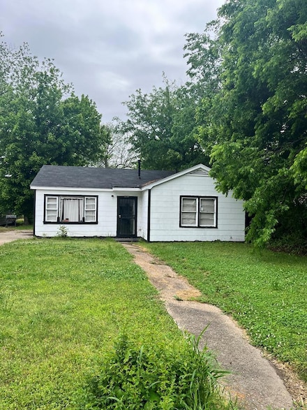 2017 Michigan St, Greenville, MS 38703
