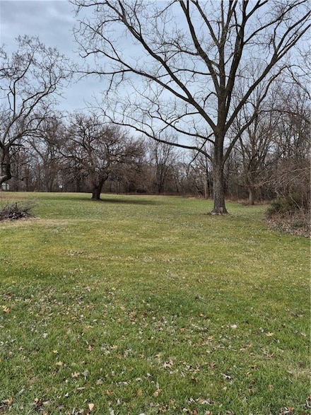 0 Cumberland St, Willow Hill, IL 62480