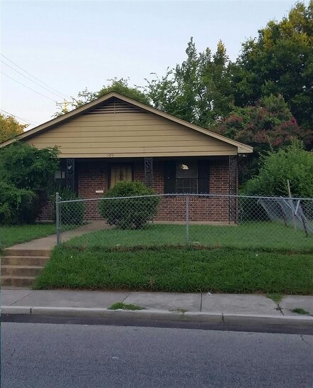 1459 Hamilton St, Memphis, TN 38114