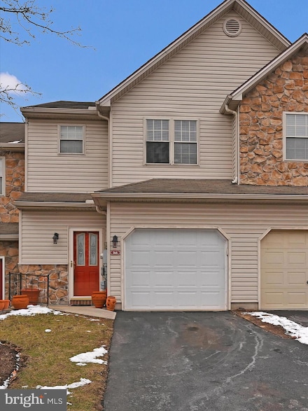 166 Kristy Ln, Harrisburg, PA 17111