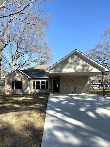 204 Clark St, Petal, MS 39465