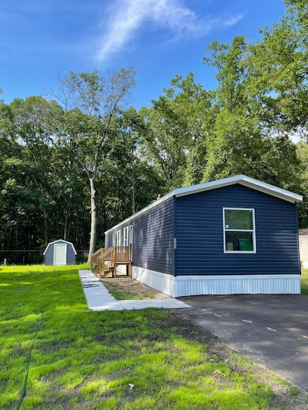 3502 Beech Ln, Twin Lake, MI 49457