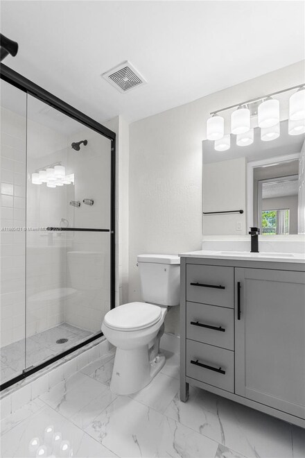 4215 N University Dr Unit 203, Sunrise, FL 33351