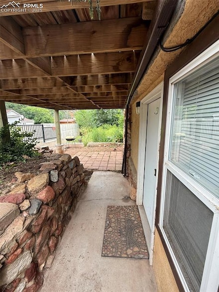 5 Narrows Rd, Manitou Springs, CO 80829