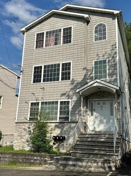 63-65 Garret St, Paterson, NJ 07501