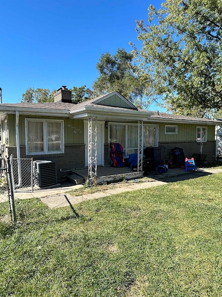 5485 Detroit St, Flint, MI 48505