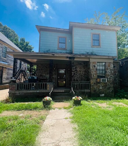 307 E Mclemore Ave, Memphis, TN 38106