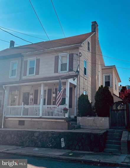 55 E Mohn St, Mohnton, PA 19540
