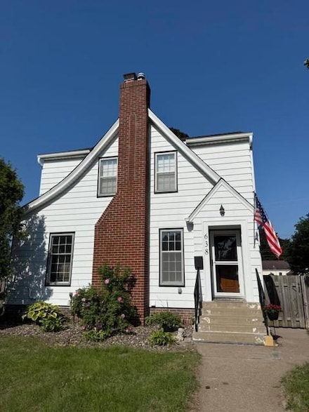 638 6th Ave S, South Saint Paul, MN 55075