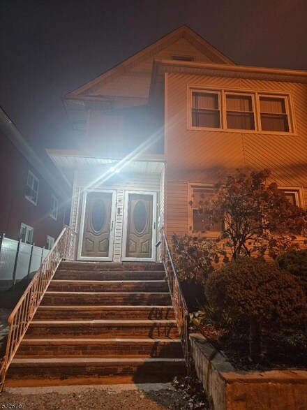 454 E 32nd St Unit 2, Paterson, NJ 07504