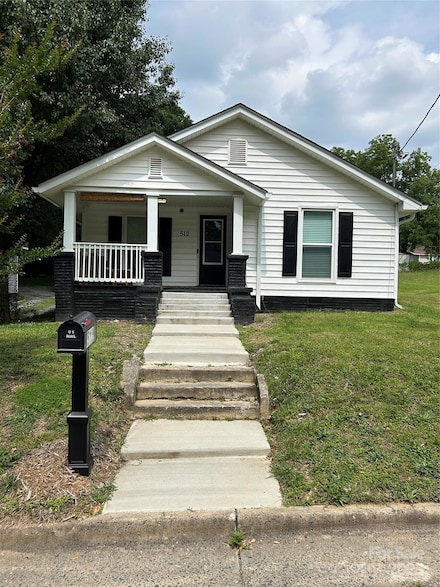 512 S Gray St, Gastonia, NC 28052