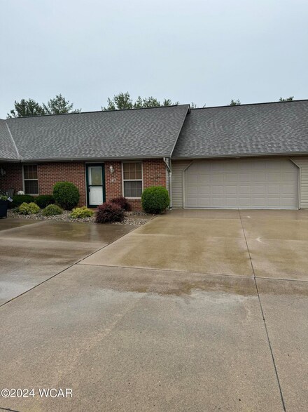 3873 Yale Ave, Lima, OH 45804