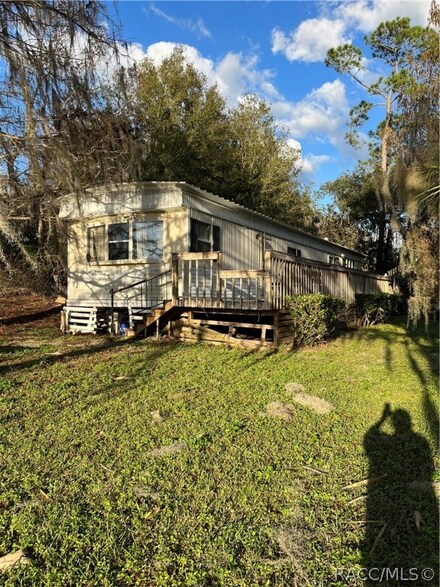 5850 N Tsala Apopka Dr, Hernando, FL 34442