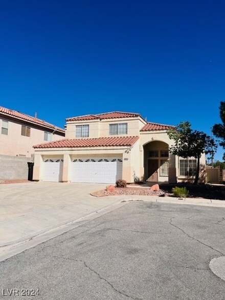8844 Stingray Ct, Las Vegas, NV 89147