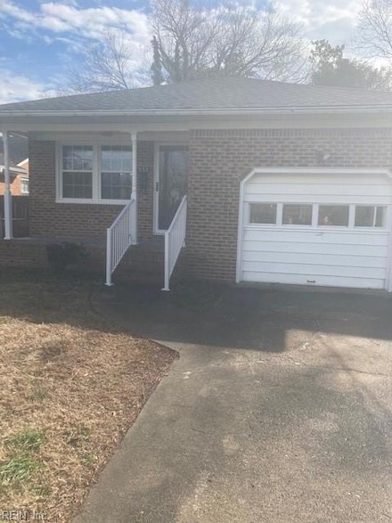 237 E 42nd St, Norfolk, VA 23504