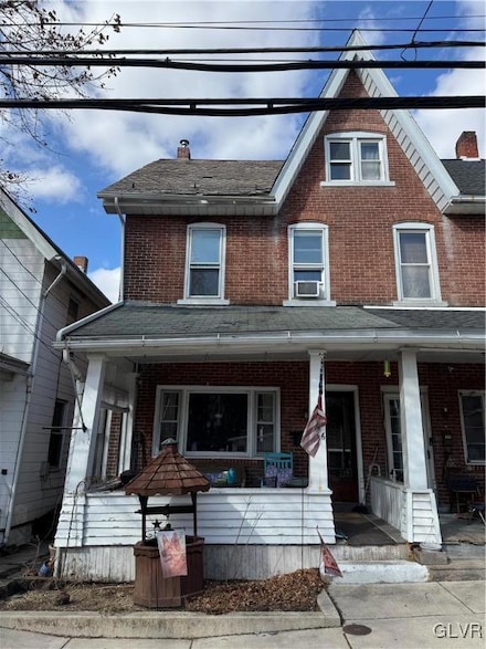 356 W Church St, Slatington, PA 18080