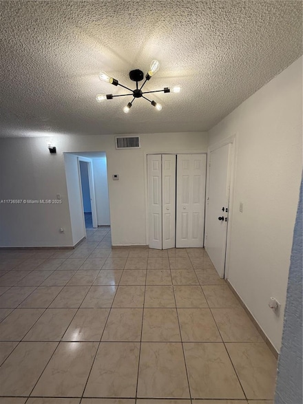 666 W 81st St Unit 111, Hialeah, FL 33014