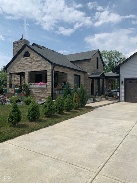851 N Madison Ave, Greenwood, IN 46142