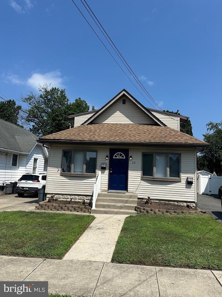 23 Apple Ave, Bellmawr, NJ 08031