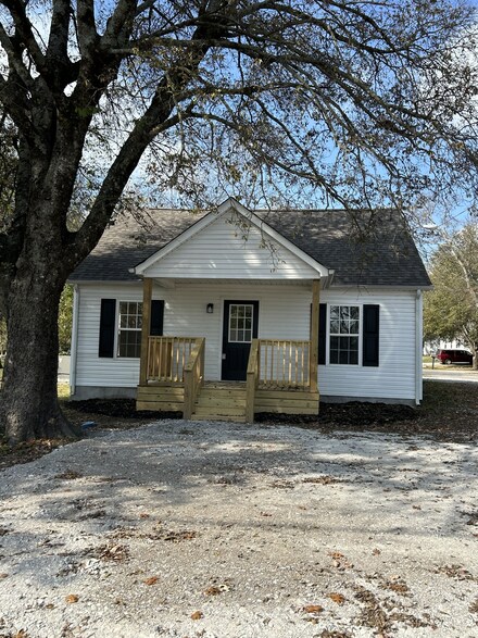 118 Heil Quaker Ave, Lewisburg, TN 37091