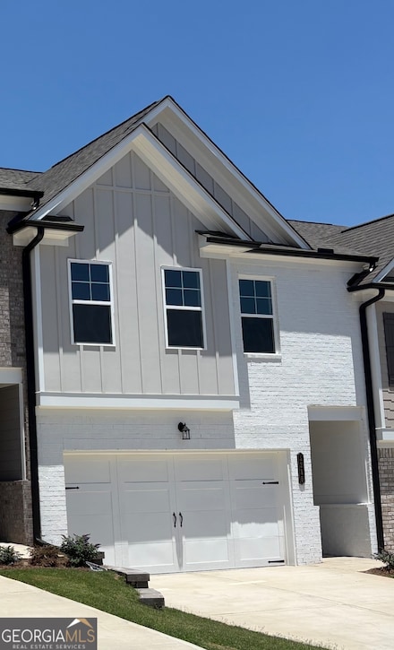 5286 Fox Den Rd, Oakwood, GA 30566