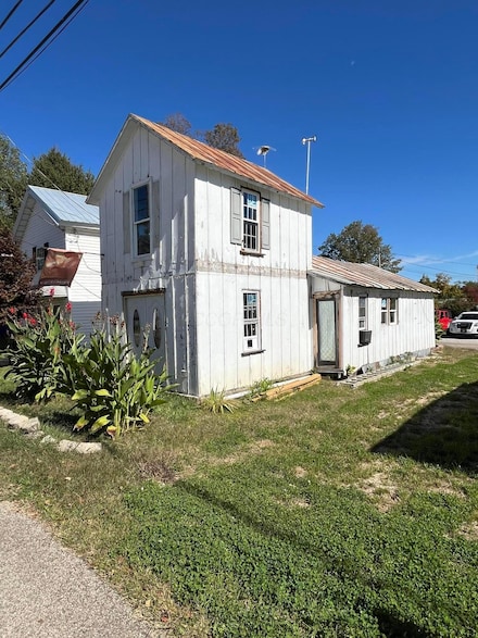 367 12th St, Lancaster, OH 43130