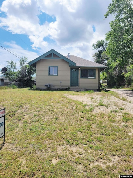 132 Pioneer Ave, Mills, WY 82604