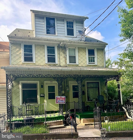 1143 1145 E Webster St, Coal Township, PA 17866