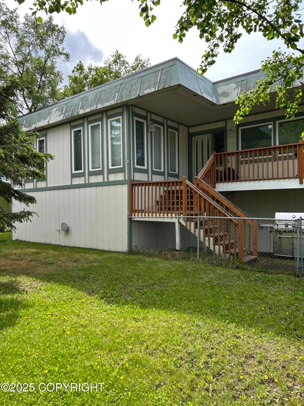 4148 W 88th Ave, Anchorage, AK 99502