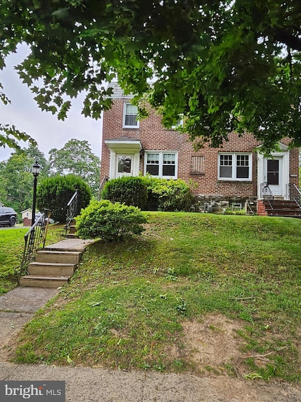 7802 Beech Ln, Glenside, PA 19038