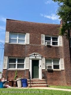 18 Hodges Place, Staten Island, NY 10314