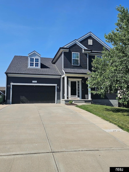 6456 Elm Hurst Dr, Omaha, NE 68157