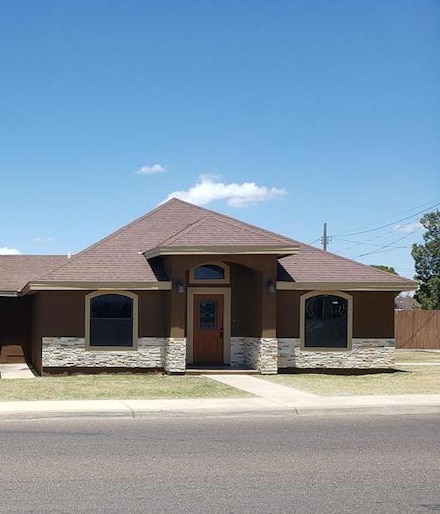 1698 E Rio Grande St Unit 2, Eagle Pass, TX 78852