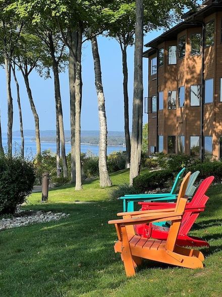 4940 N Landmark Cir Unit 3330, Egg Harbor, WI 54209