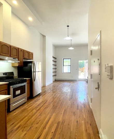 224 Sackett St Unit 1, Brooklyn, NY 11231