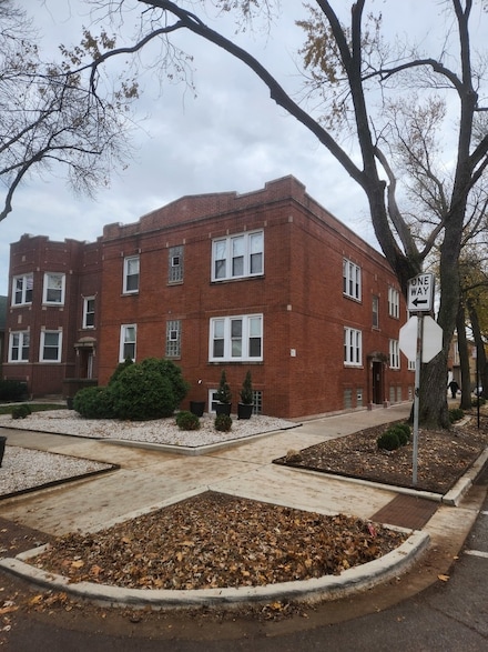 3055 N Lockwood Ave Unit GDN, Chicago, IL 60641