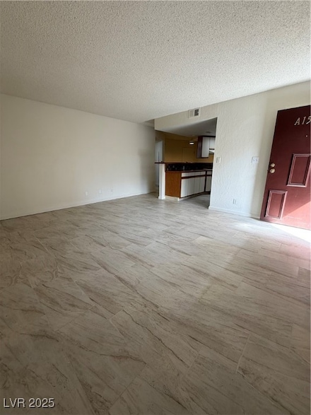 2080 Karen Ave Unit 15, Las Vegas, NV 89169