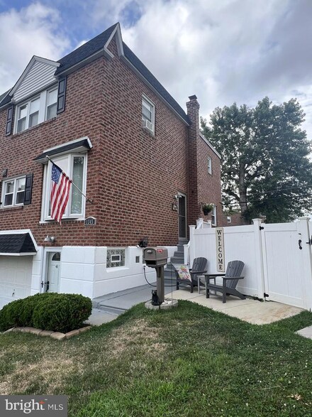 1345 Ascot Place, Philadelphia, PA 19116