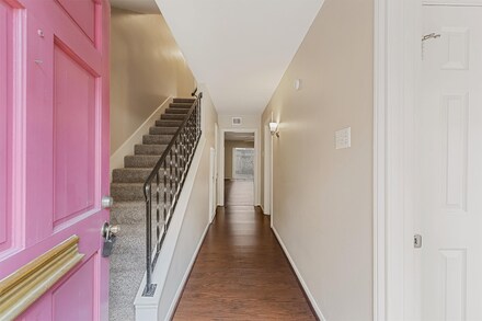 Townhomes for Sale in 77035 - Homes.com