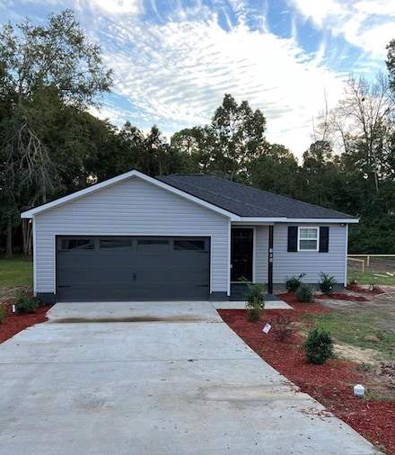 105 Pinecrest Blvd, Thomasville, GA 31792