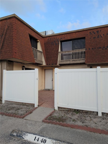 8114 Oak Trace Way Unit D, Tampa, FL 33634