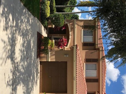 7160 Hawks Nest Terrace, Riviera Beach, FL 33407