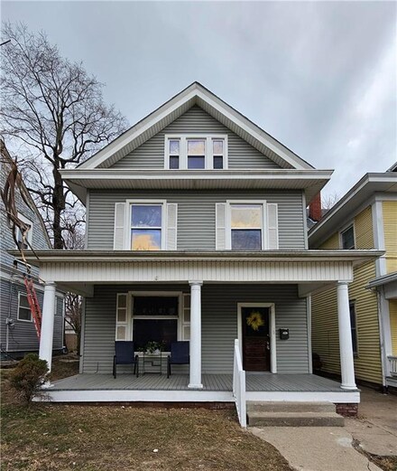 2208 Francis St, Saint Joseph, MO 64501
