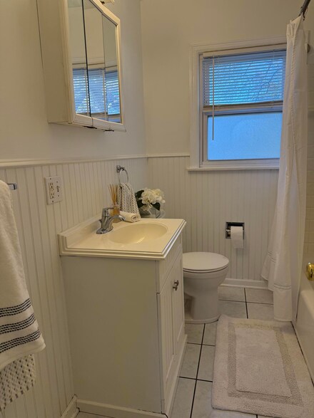 6745 Huron Ave, Hammond, IN 46323