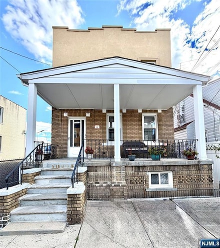 10 Farnham Ave, Garfield, NJ 07026