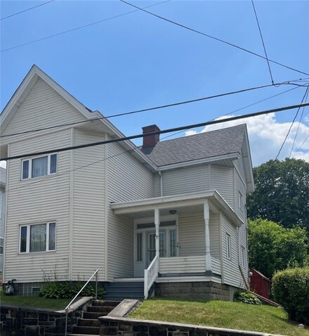 36 Observatory St, Manor, PA 15665
