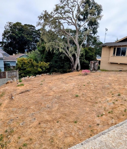 685 Larkin St, Monterey, CA 93940